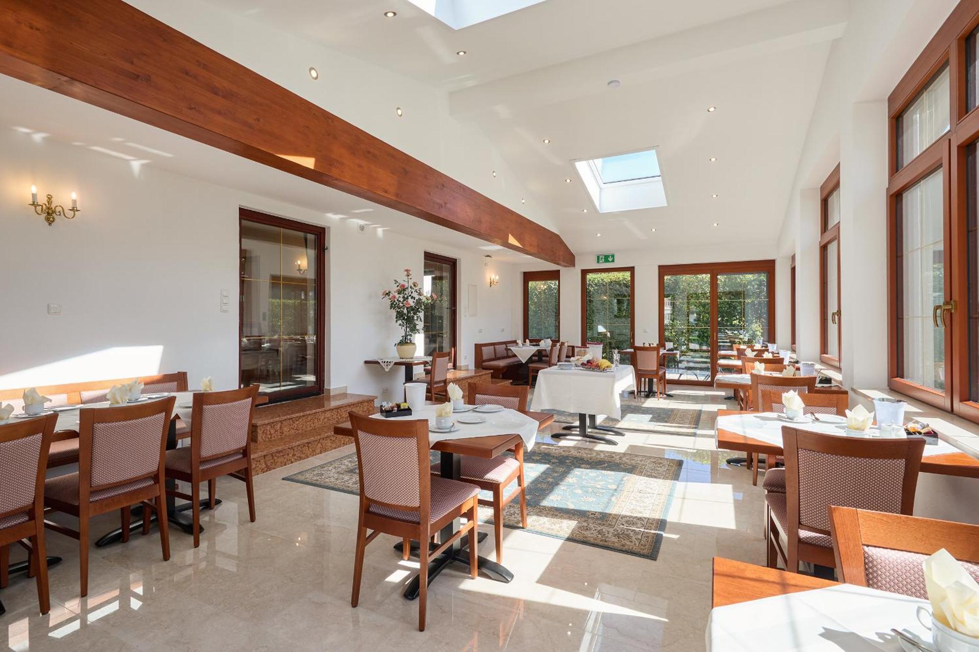 Hotel Garni Demmel Bruckmühl Dış mekan fotoğraf